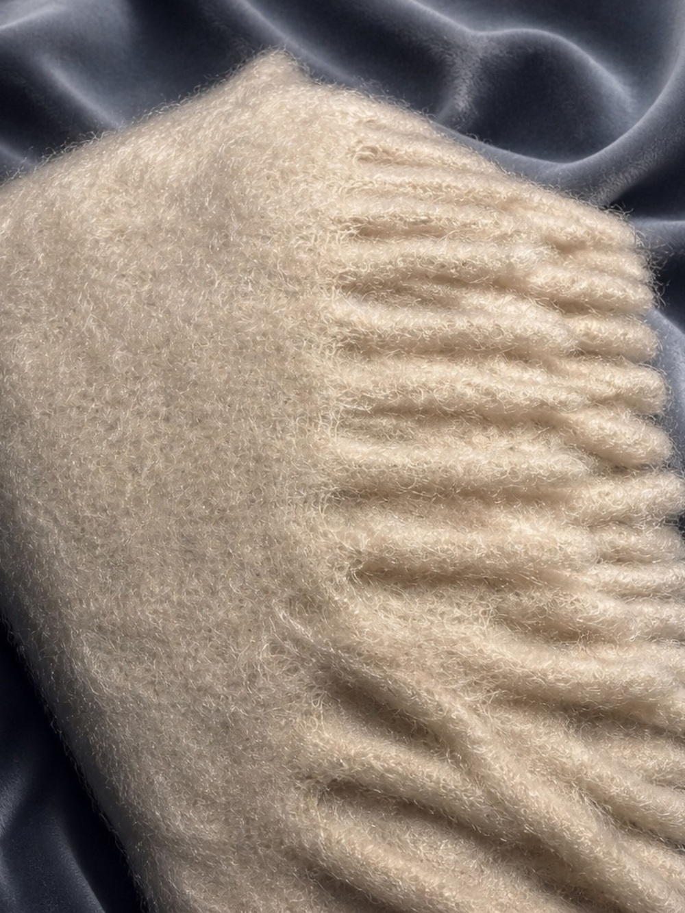 RH Restoration Hardware Mohair Throw Blanket Wool Luxe Cream Ivory Spain 60x66 - Picture 3 of 4